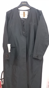 DN1-Classic pockets and layer back abaya