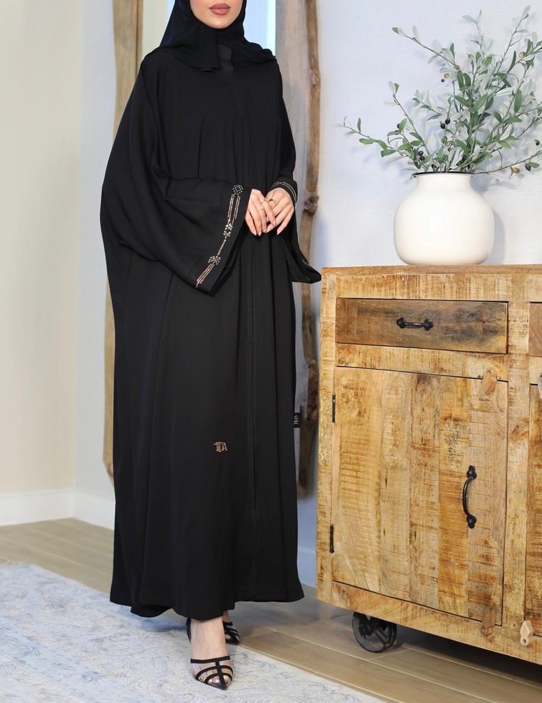 B54-Gold crystal cuff abaya