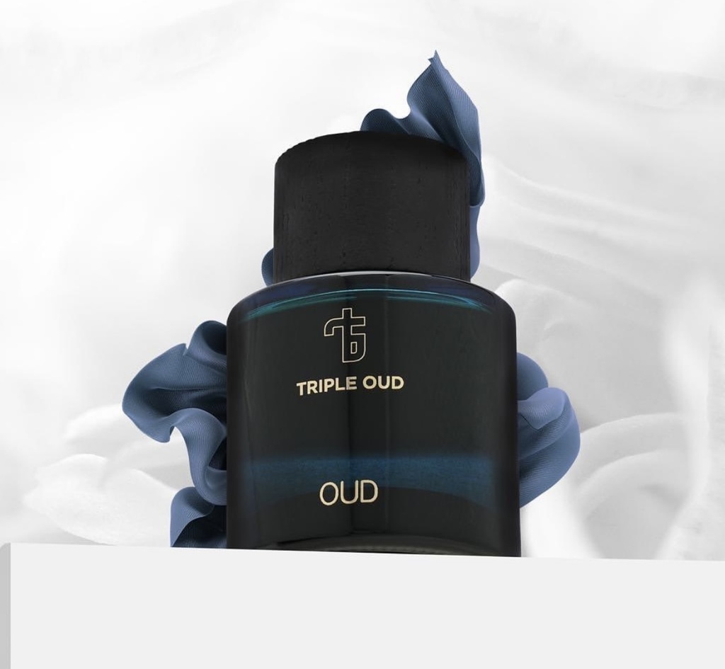 Oud perfume